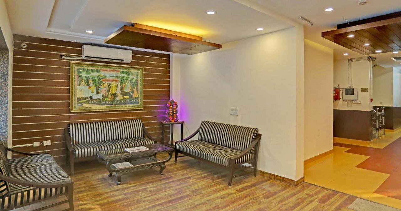 Hotel Grand Tushar - Ghaziabad Railway Station מראה חיצוני תמונה
