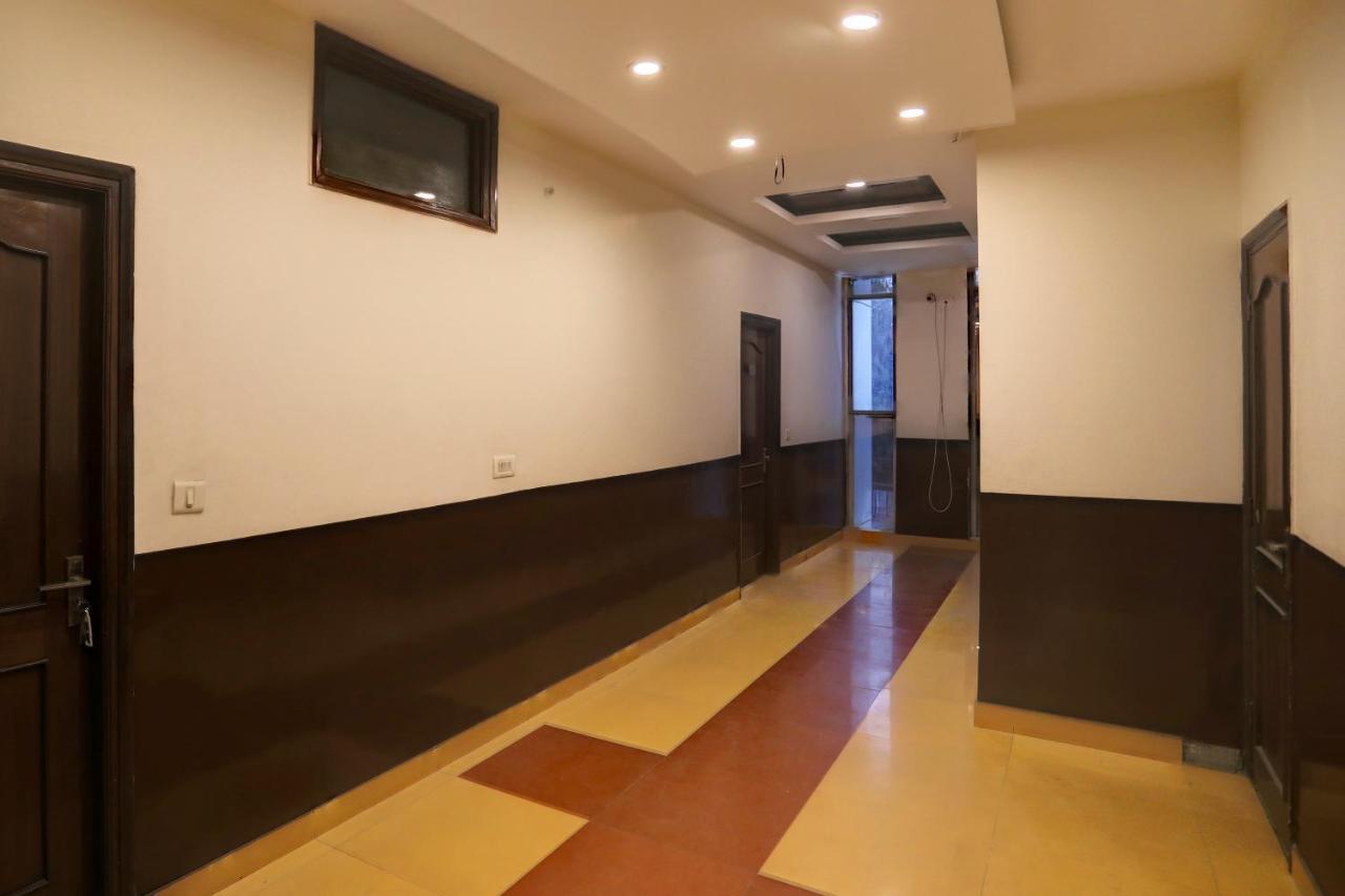 Hotel Grand Tushar - Ghaziabad Railway Station מראה חיצוני תמונה